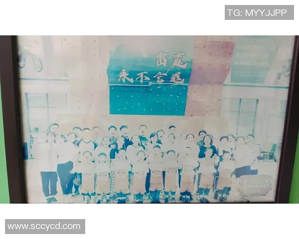 小小篮球手的梦想之旅：幼儿园里的友谊与成长故事